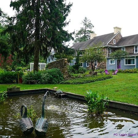 채즈포드 Wild Wisteria B&B 외부 사진