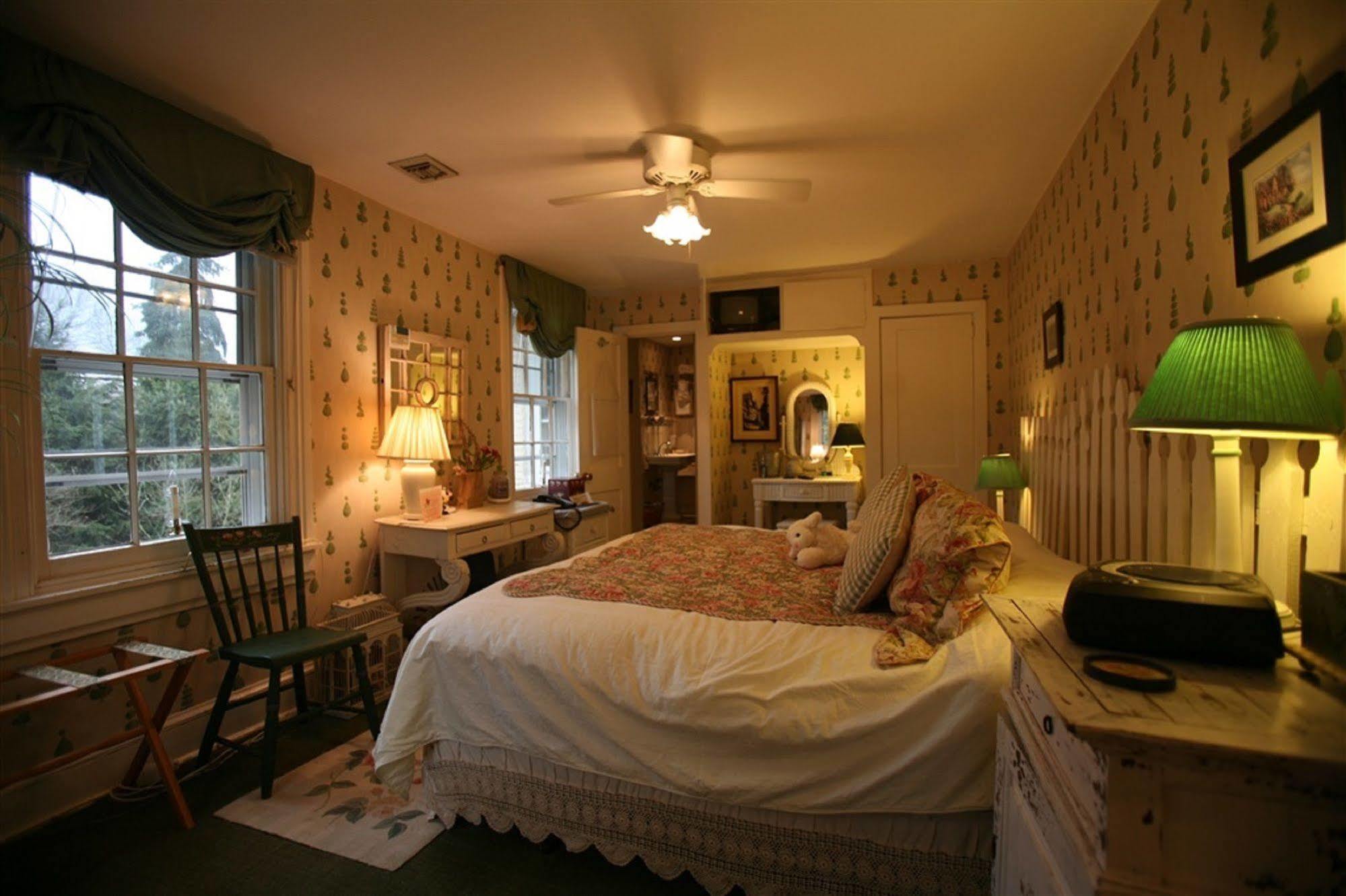 채즈포드 Wild Wisteria B&B 외부 사진