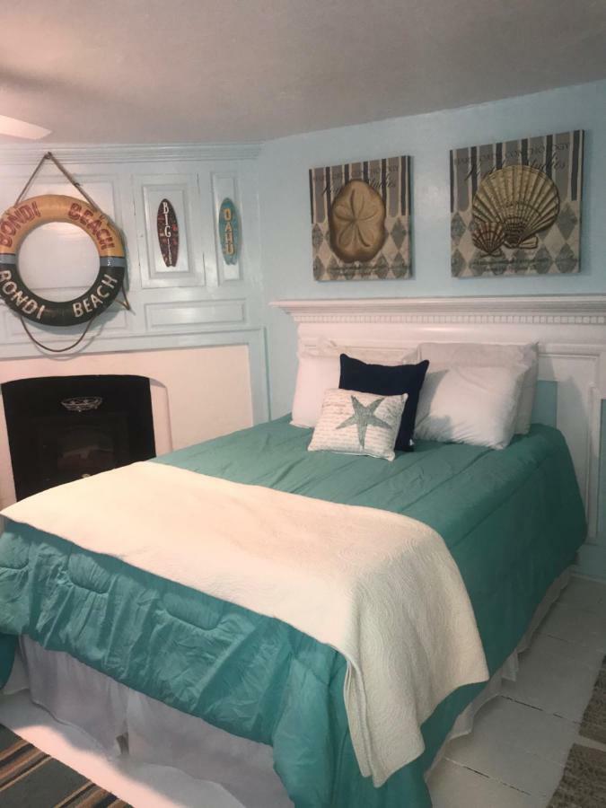 채즈포드 Wild Wisteria B&B 외부 사진