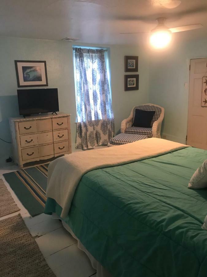 채즈포드 Wild Wisteria B&B 외부 사진