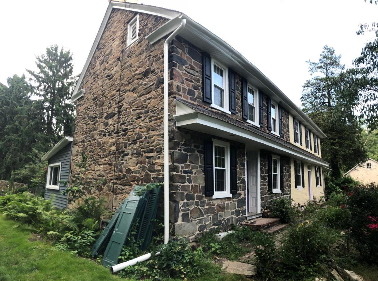 채즈포드 Wild Wisteria B&B 외부 사진